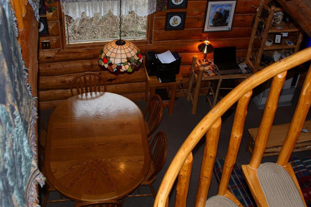 Wise Old Hunter Lodge Anchor Point Zimmer foto